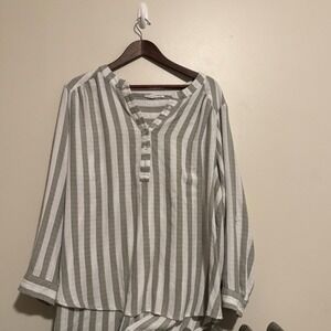 Women's Striped Long Sleeve Henley Top Green White Linen Blend Normcore Basics